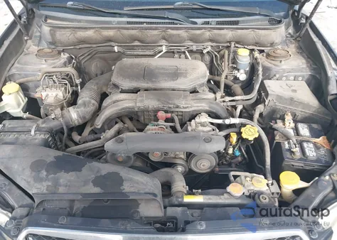 2010 Subaru Legacy 2.5I z USA, uszkodzony, nr VIN 4S3BMBA66A3233523